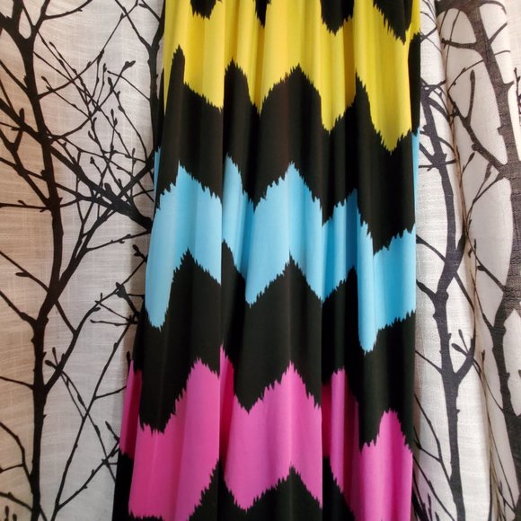 Multi Color Block Maxi Dress in Large - Picture 4 of 15